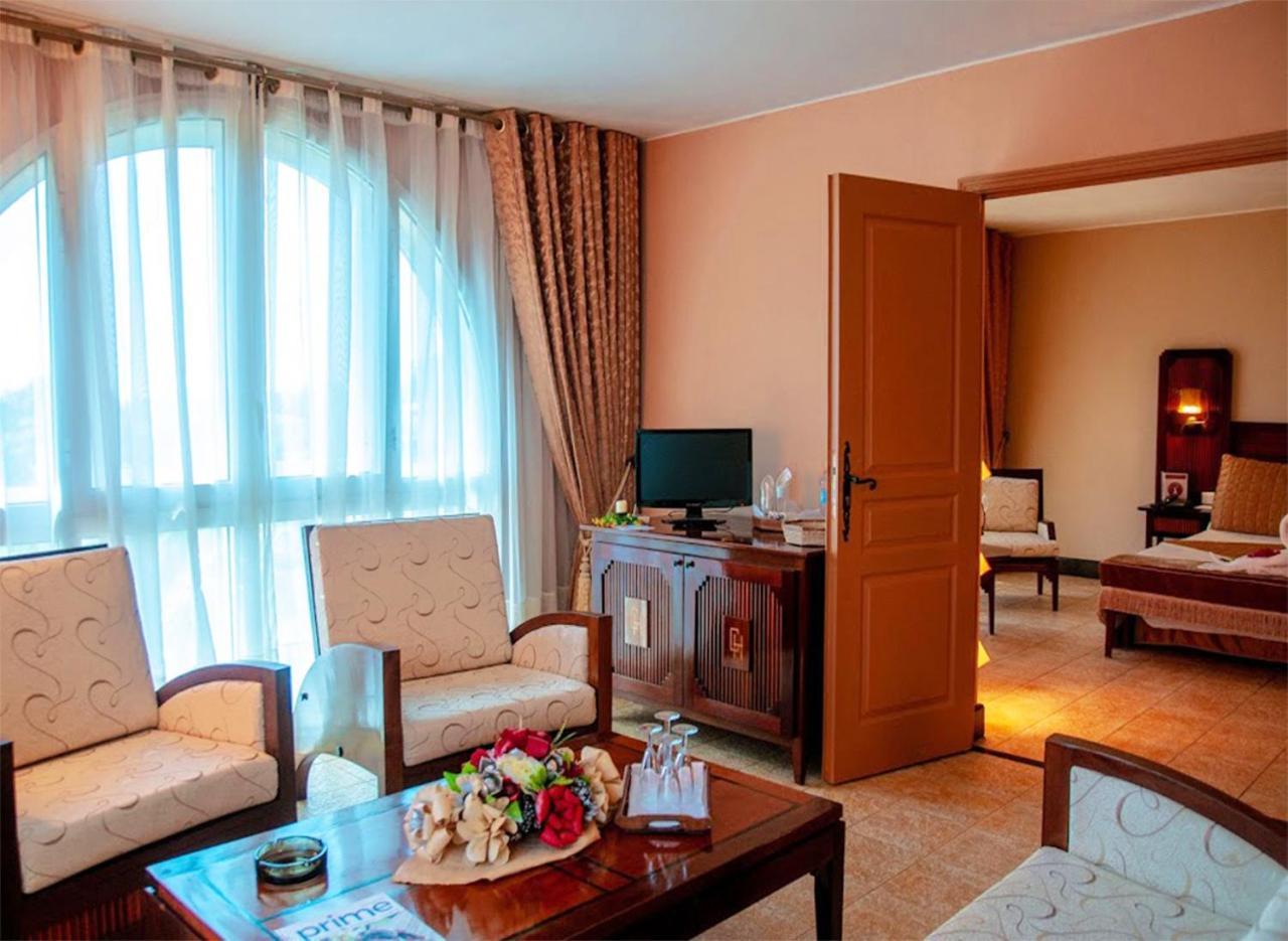 Le Grand Hotel Diego Antsiranana Bagian luar foto